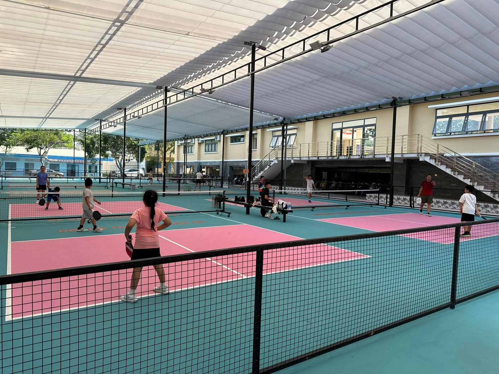 Thi nhau đổ tiền vào pickleball-2